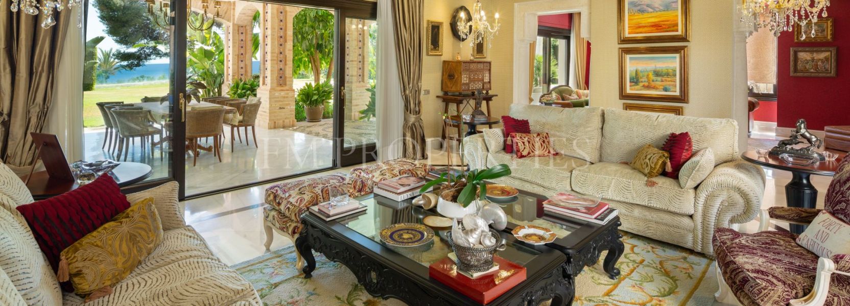Villa  in Sierra Blanca, Marbella Golden Mile, Marbella