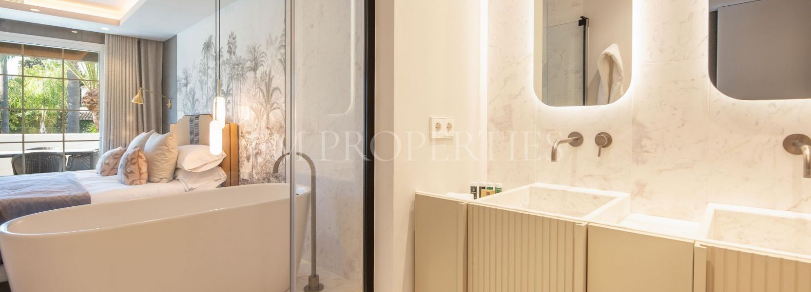 Apartment  in Puente Romano, Marbella Golden Mile, Marbella