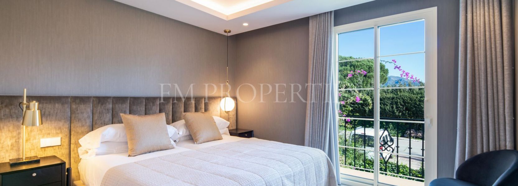 Apartment  in Puente Romano, Marbella Golden Mile, Marbella
