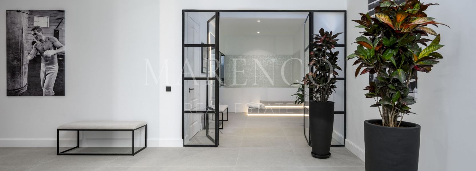 Villa  in Los Flamingos, Benahavis