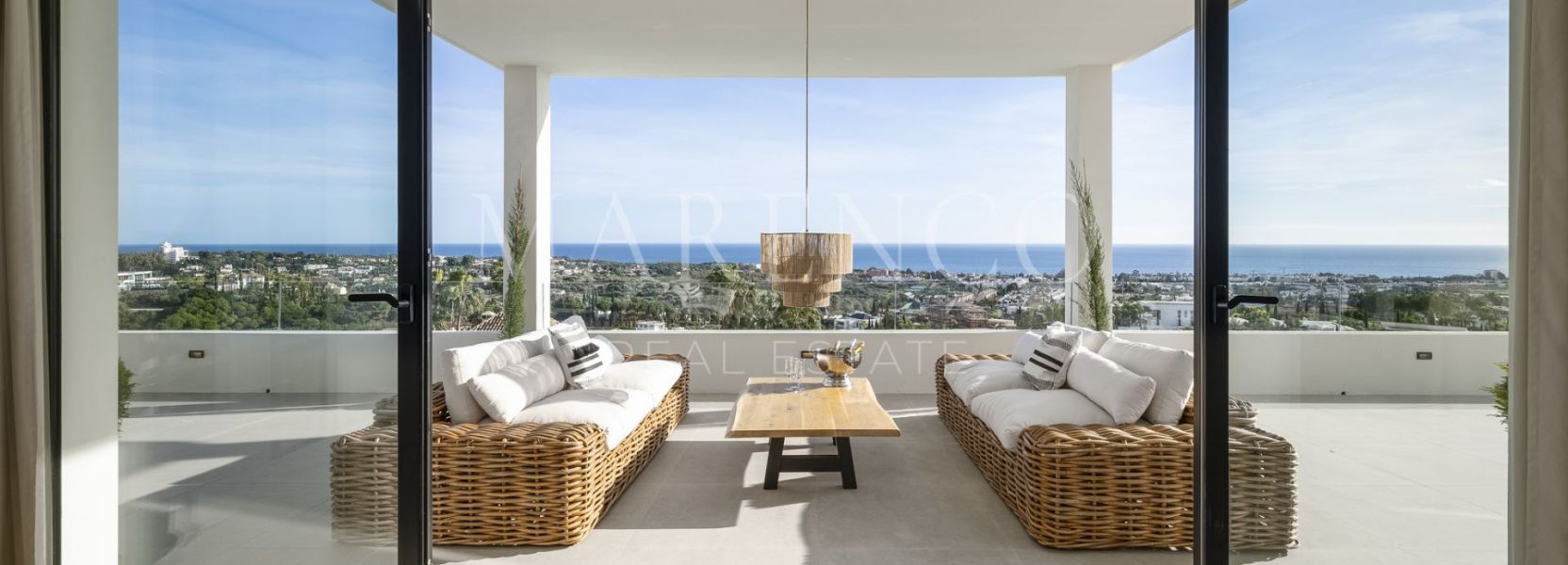 Villa  in Los Flamingos, Benahavis