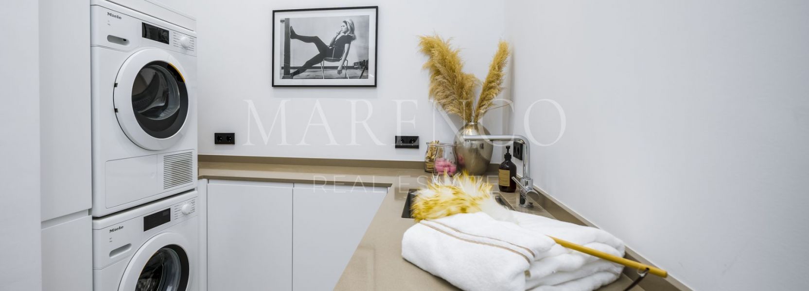 Villa  in Los Flamingos, Benahavis