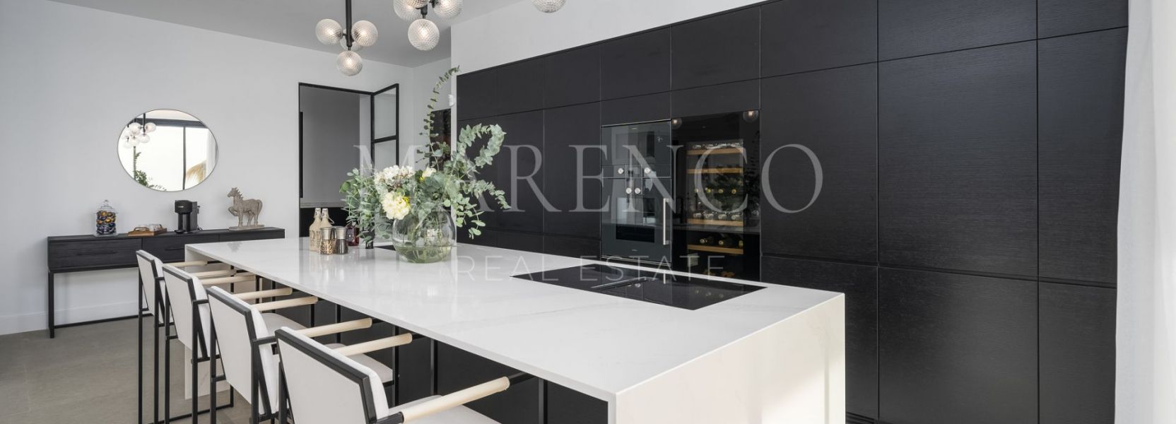 Villa  in Los Flamingos, Benahavis