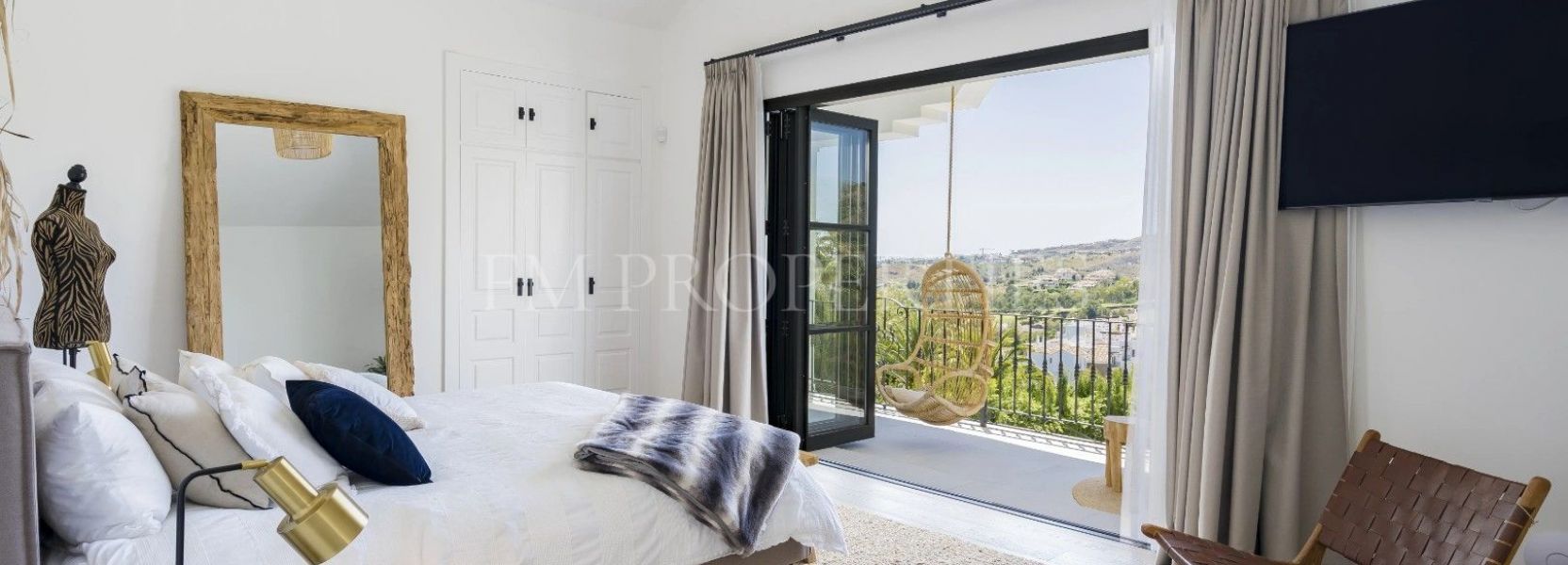 Villa  en Puerto del Capitan, Benahavis