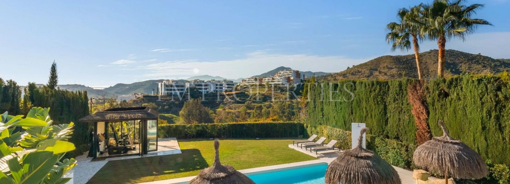 Villa  en Puerto del Capitan, Benahavis