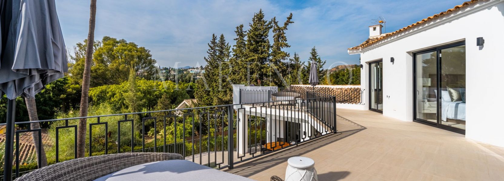 Villa  en El Paraiso, Estepona Este, Estepona