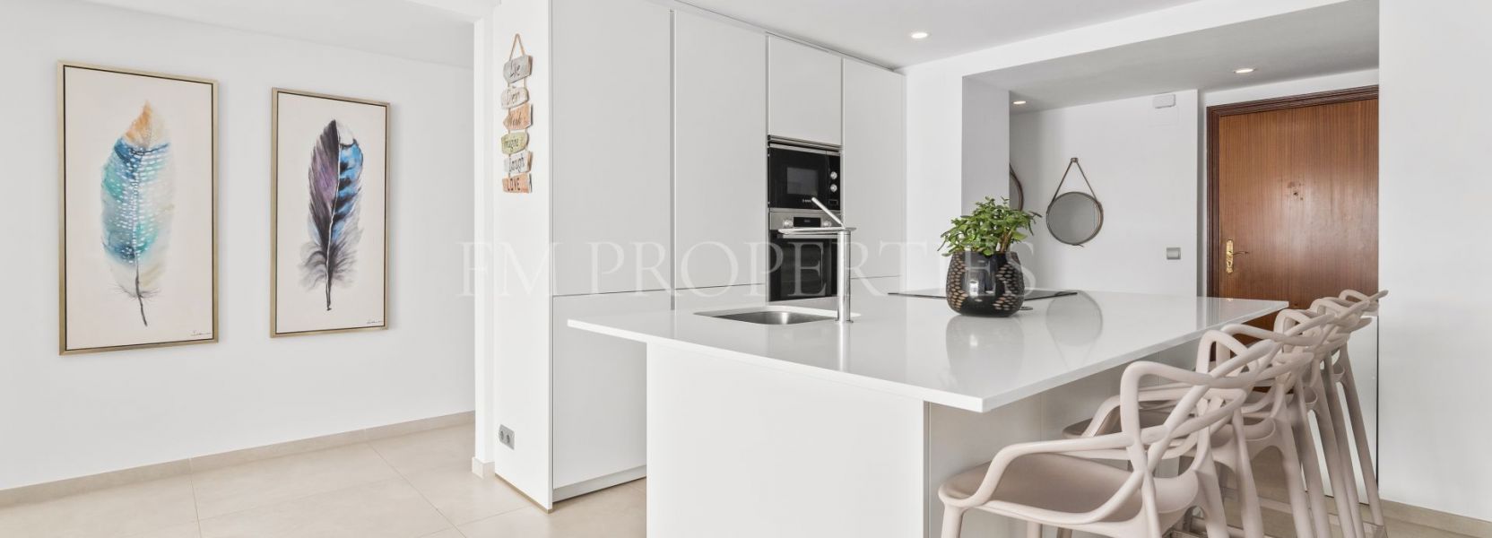 Appartement  in El Dorado, Nueva Andalucia, Marbella