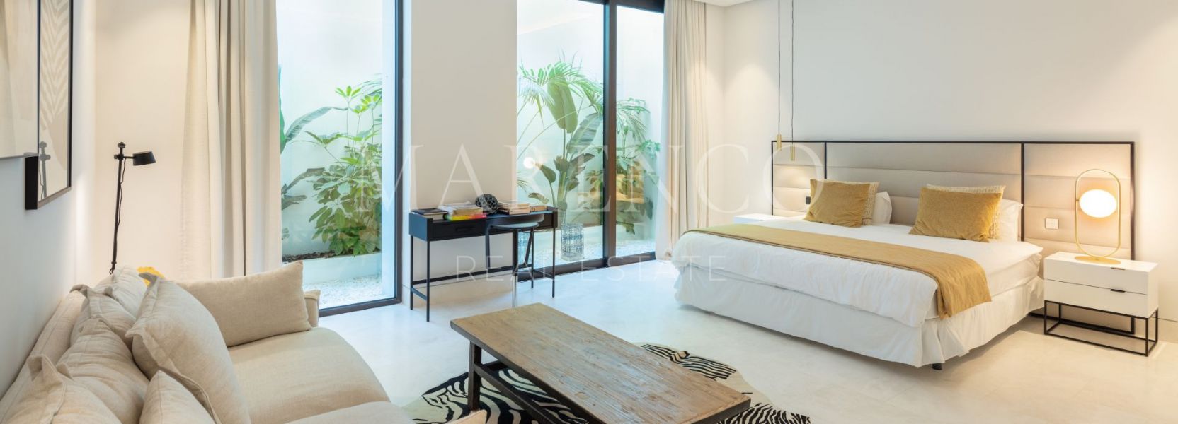 Villa  in La Cerquilla, Nueva Andalucia, Marbella