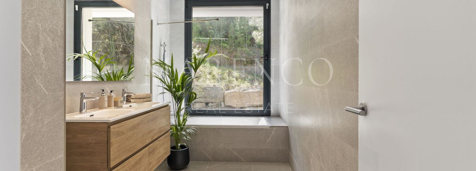 Villa  en Las Lomas de Nueva Andalucia, Nueva Andalucia, Marbella