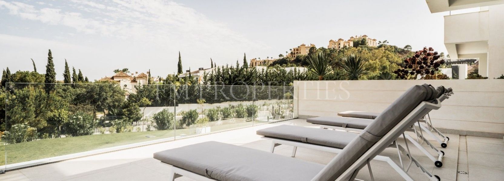 Apartment  in La Quinta, Benahavis