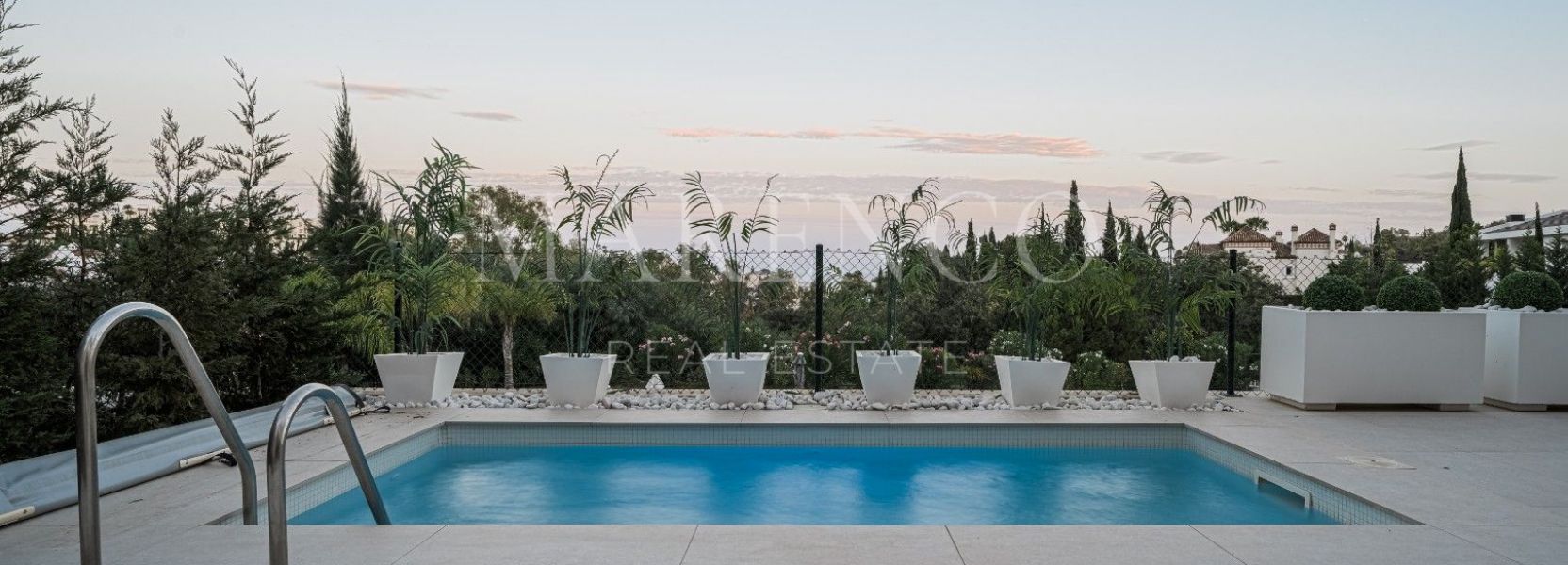 Apartamento  en La Quinta, Benahavis