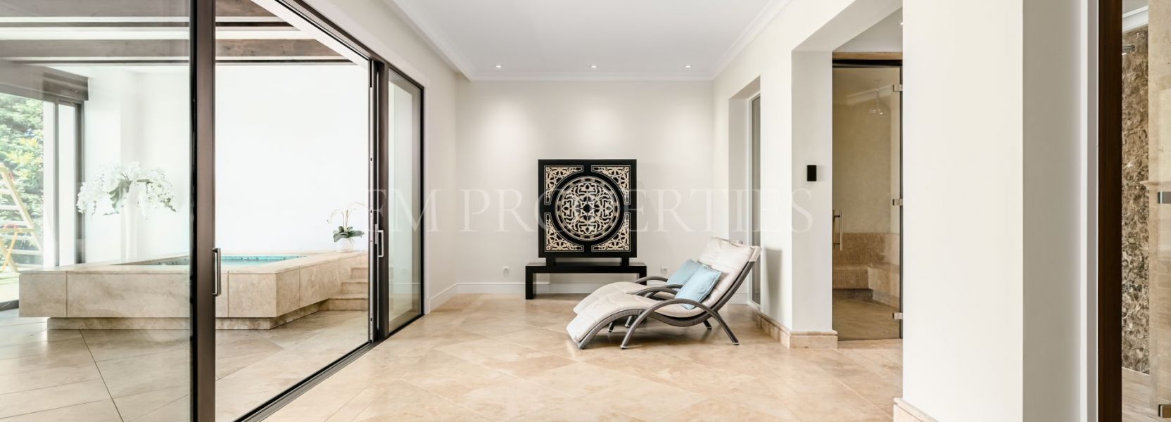 Villa  in Marbella Golden Mile, Marbella