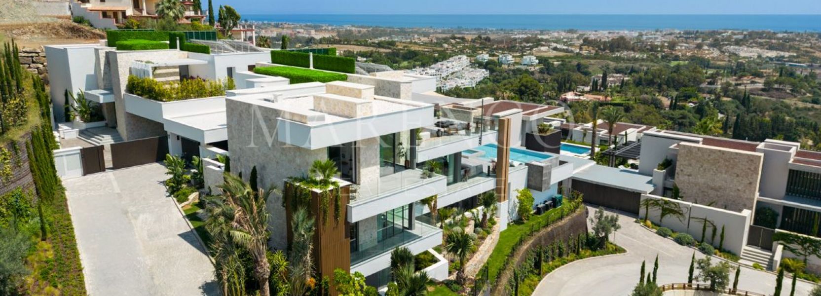 Villa  in The Hills, Benahavis