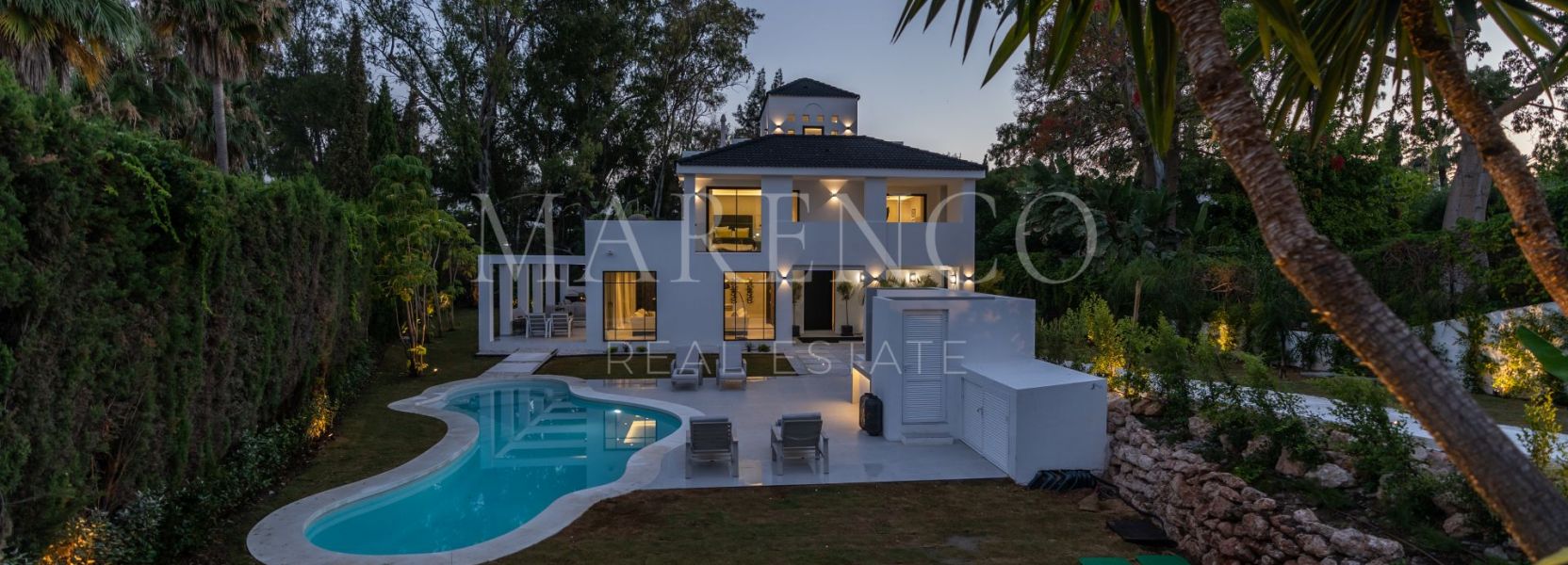 Villa  in Las Brisas, Nueva Andalucia, Marbella