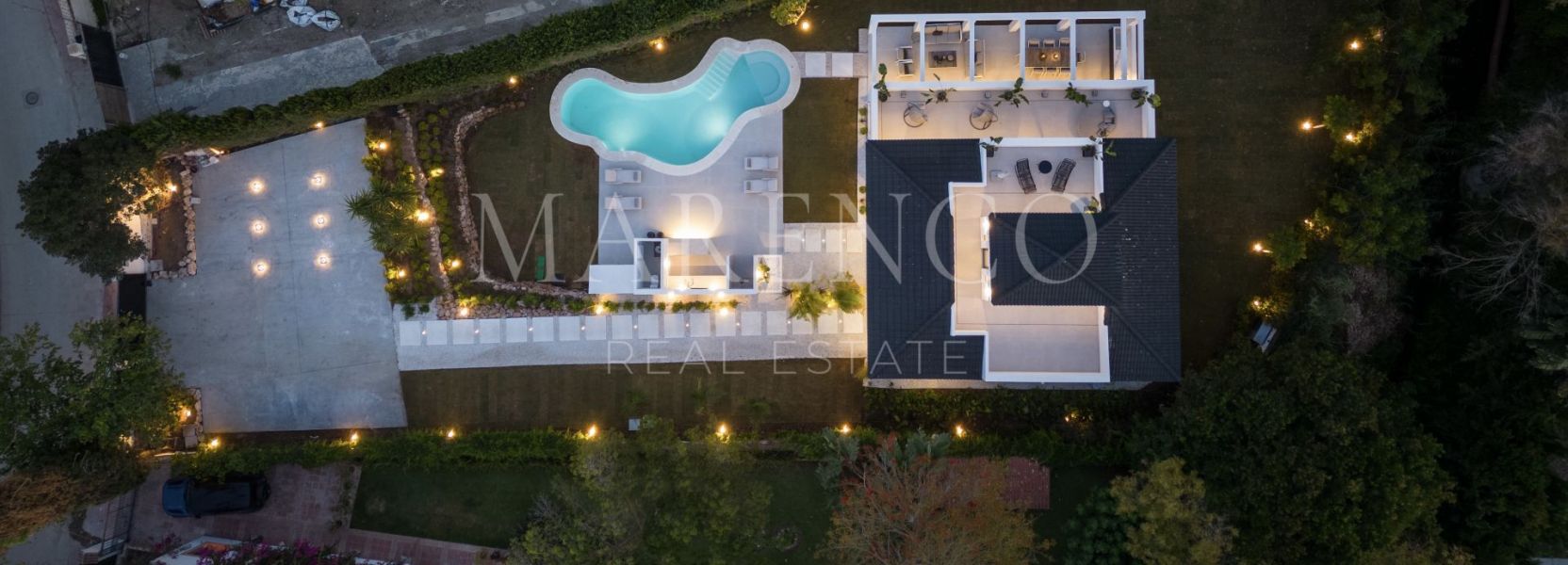 Villa  in Las Brisas, Nueva Andalucia, Marbella