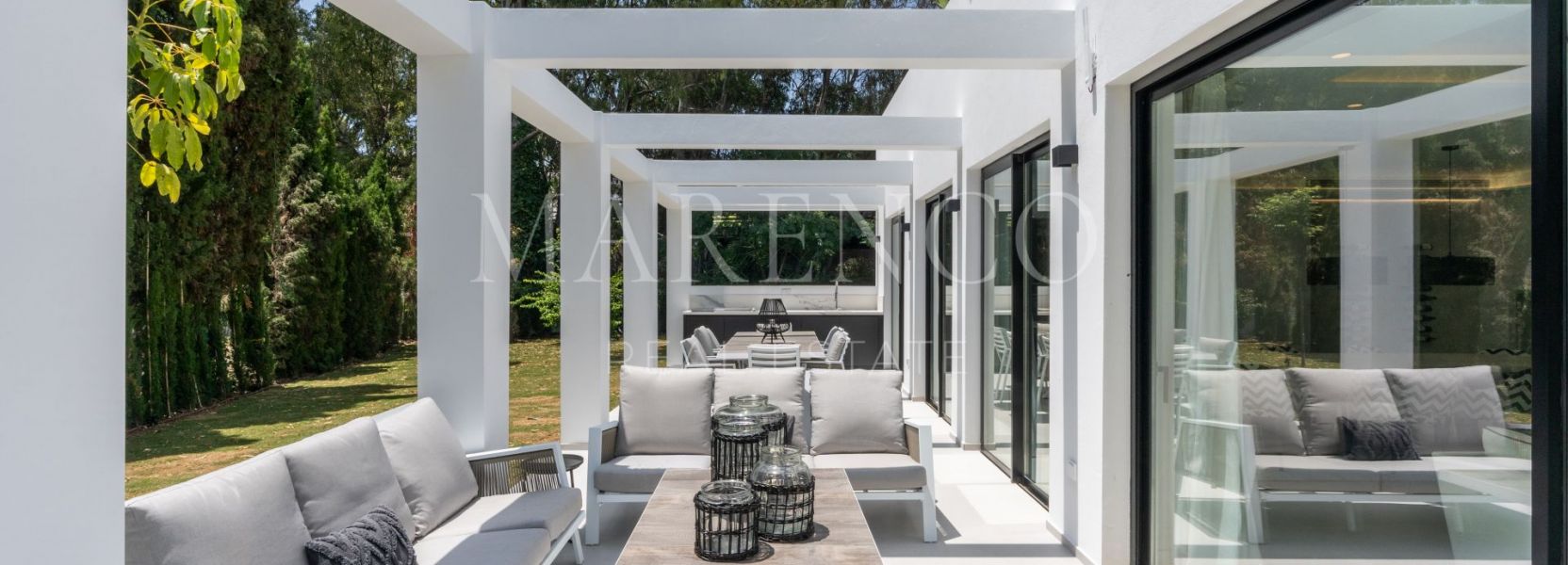 Villa  in Las Brisas, Nueva Andalucia, Marbella