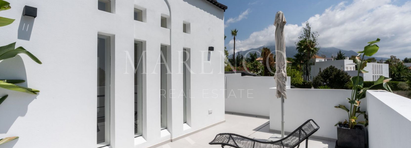 Villa  in Las Brisas, Nueva Andalucia, Marbella