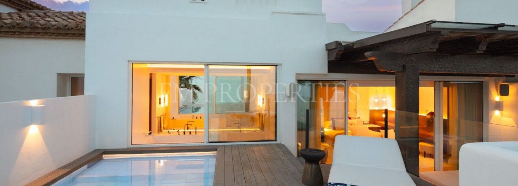 Zweistöckiges Penthouse  in Puente Romano, Marbella Goldene Meile, Marbella