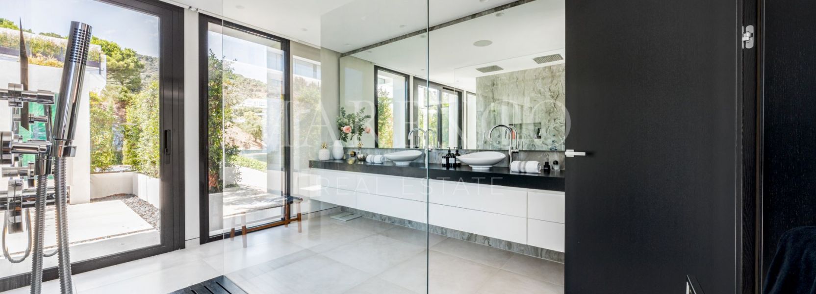 Villa  in El Madroñal, Benahavis