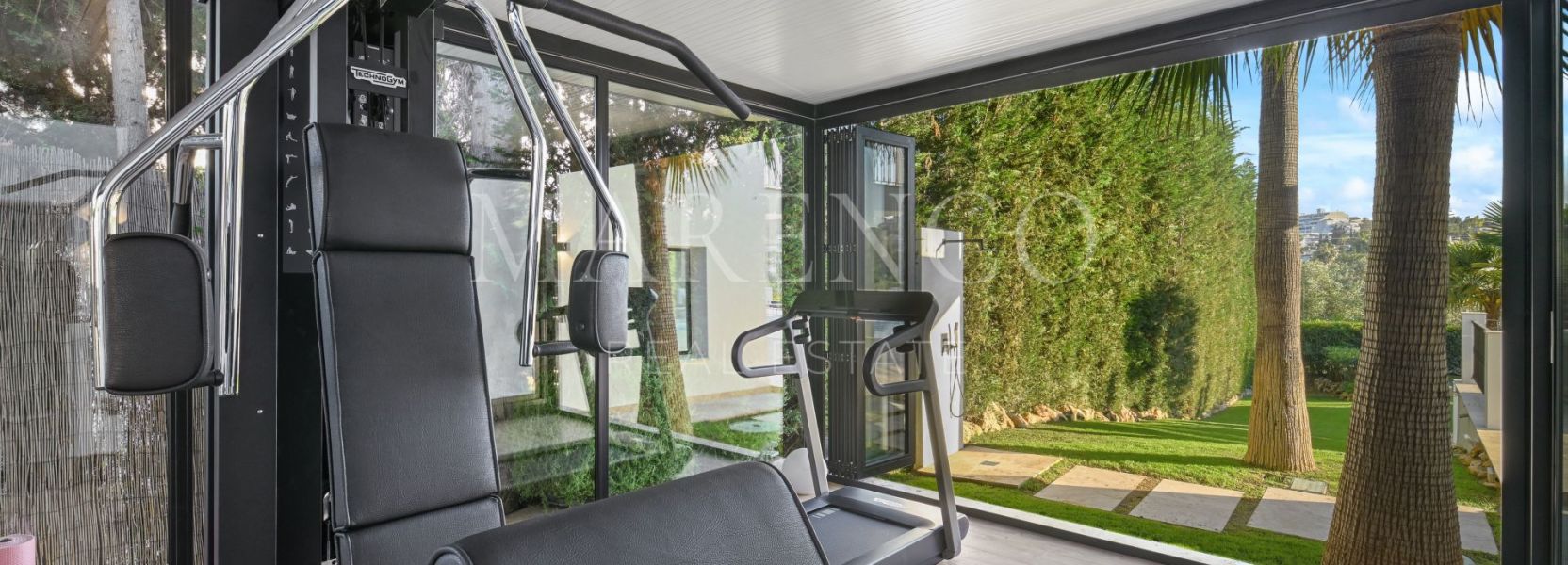 Villa  in Parcelas del Golf, Nueva Andalucia, Marbella