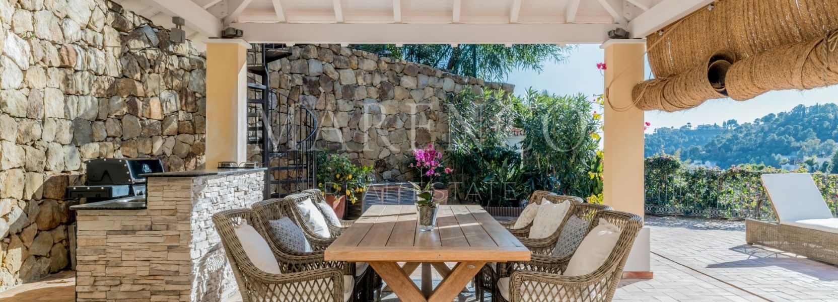 Villa  in El Madroñal, Benahavis