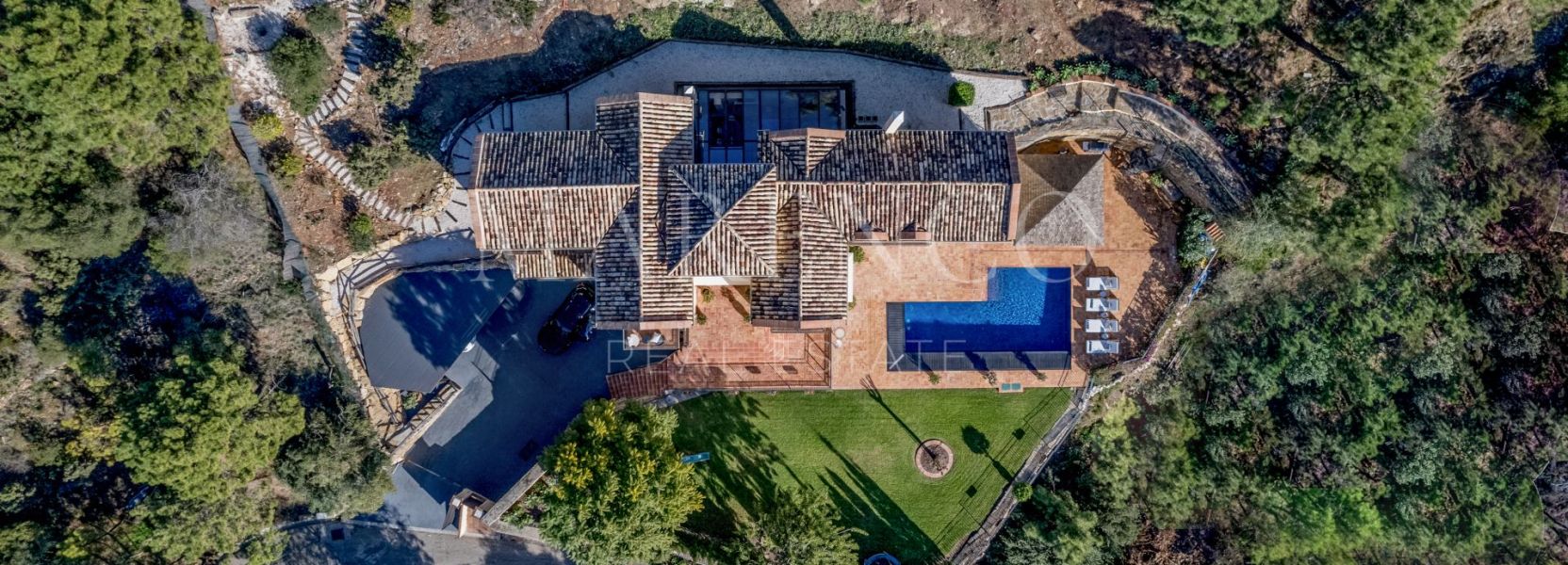 Villa  in El Madroñal, Benahavis