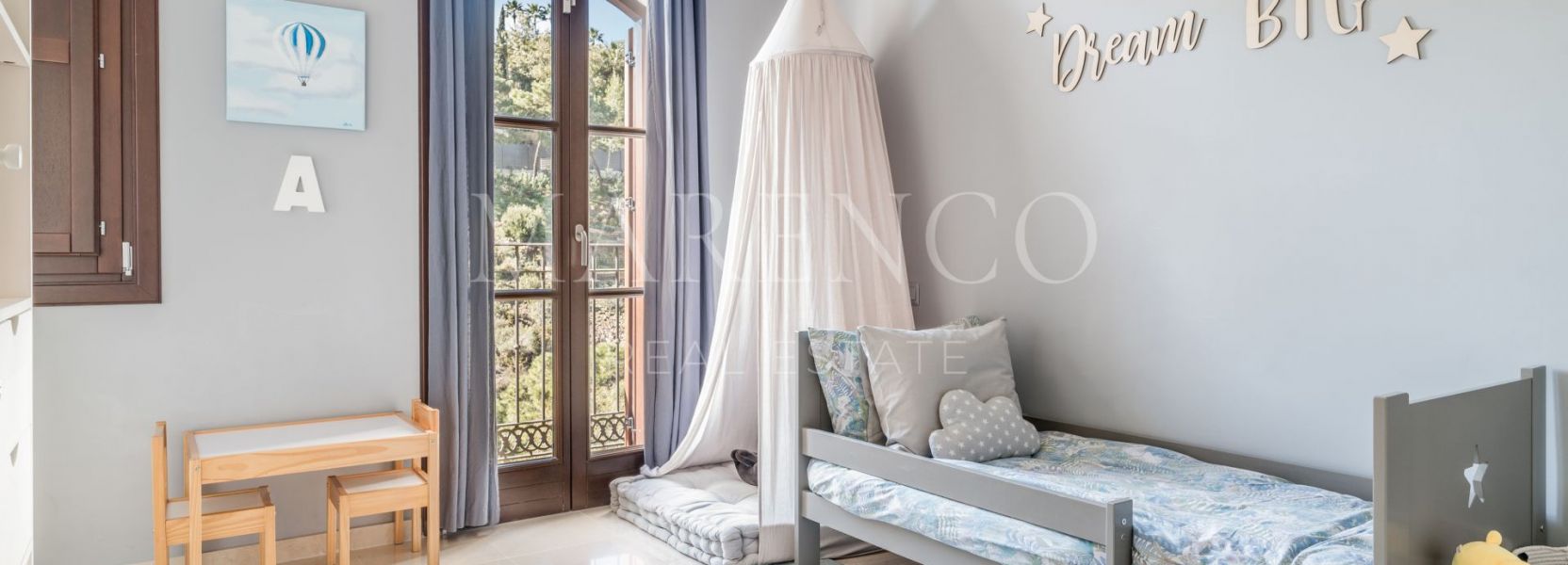 Villa  in El Madroñal, Benahavis