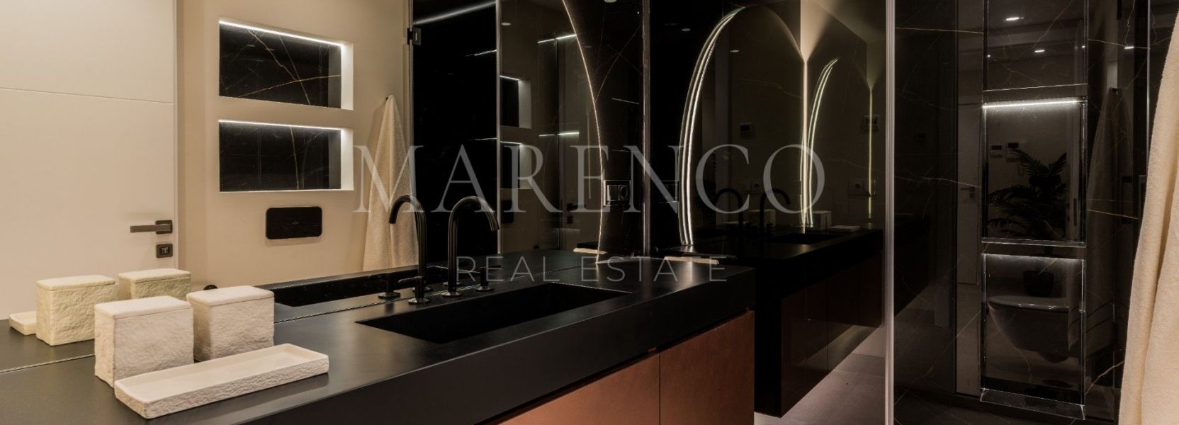 Penthouse in Bahía del Velerín, Estepona East, Estepona