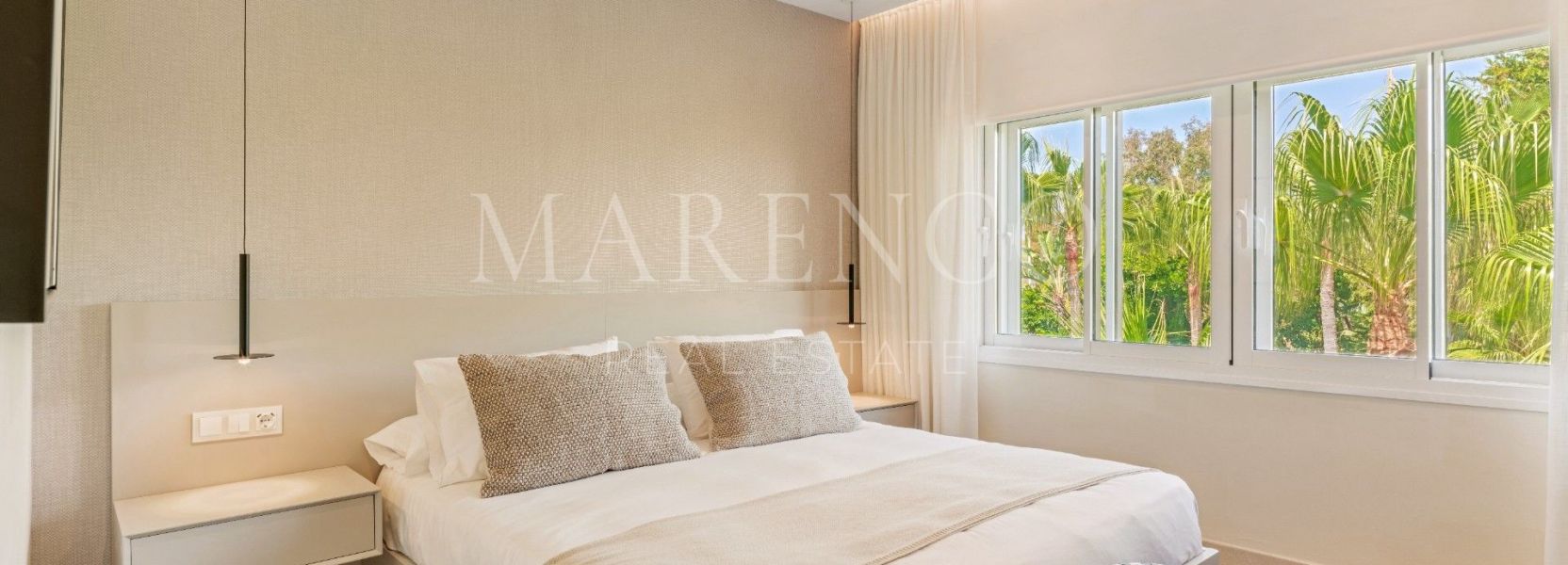 Penthouse in Bahía del Velerín, Estepona East, Estepona