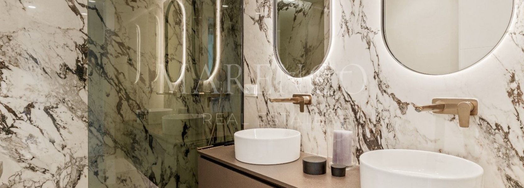 Penthouse in Bahía del Velerín, Estepona East, Estepona