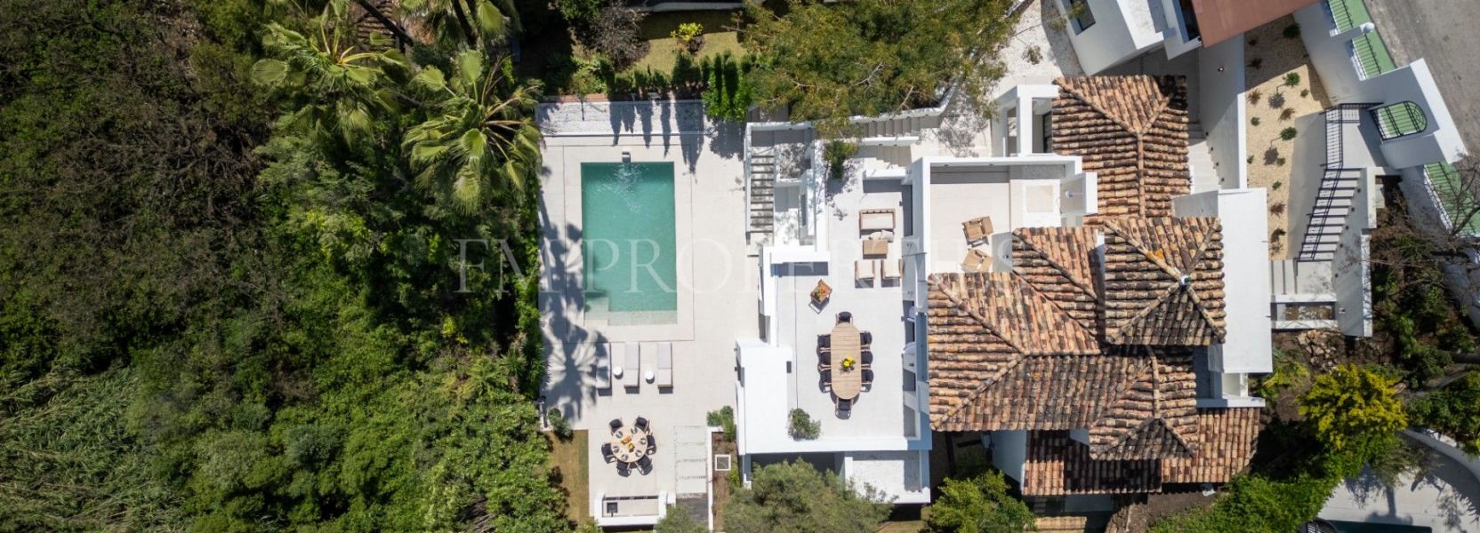 Villa  à Los Naranjos Hill Club, Nueva Andalucia, Marbella