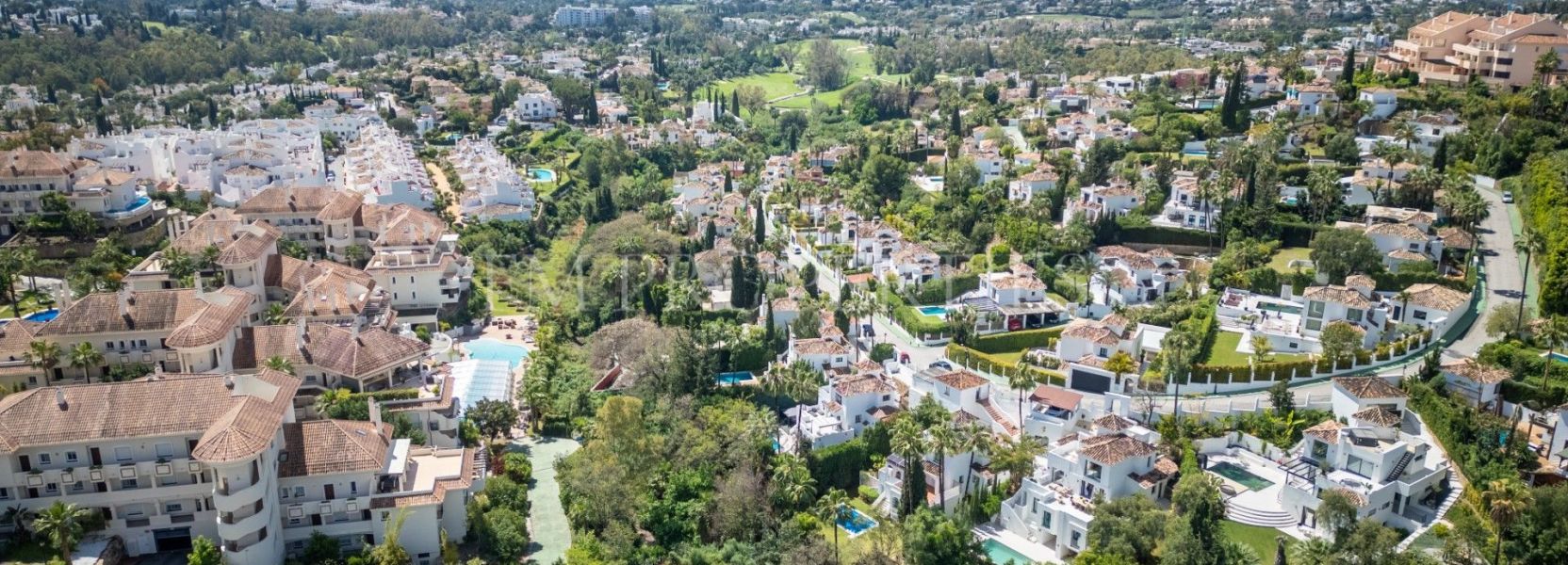 Villa  à Los Naranjos Hill Club, Nueva Andalucia, Marbella