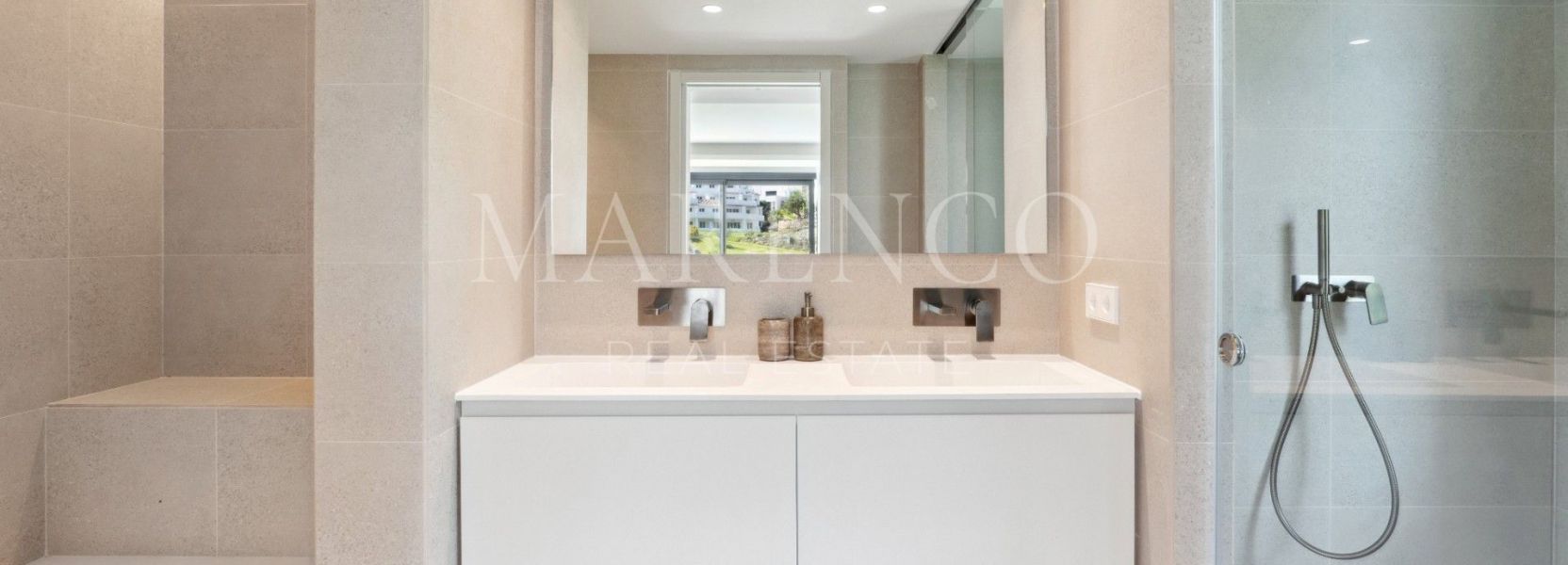 Villa en Los Naranjos Hill Club, Nueva Andalucia, Marbella