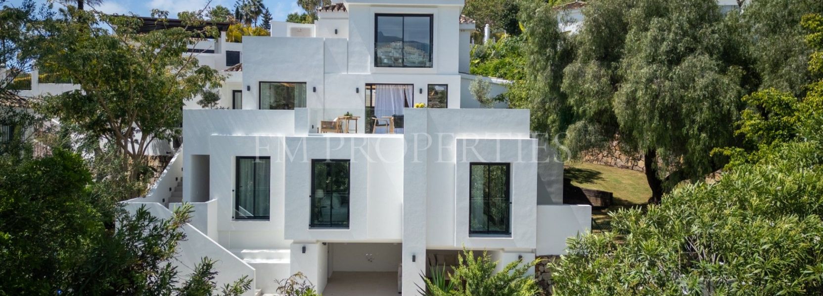 Villa  à Los Naranjos Hill Club, Nueva Andalucia, Marbella