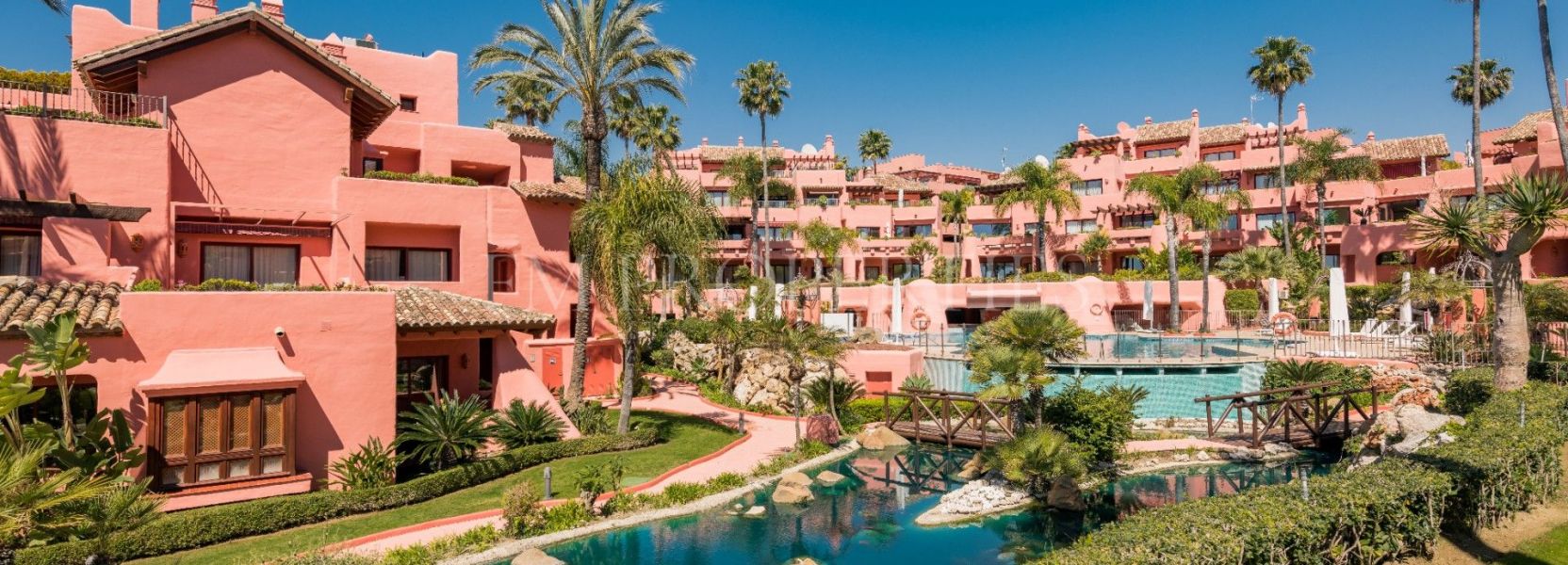 Appartement  in Cancelada, Estepona Oost, Estepona