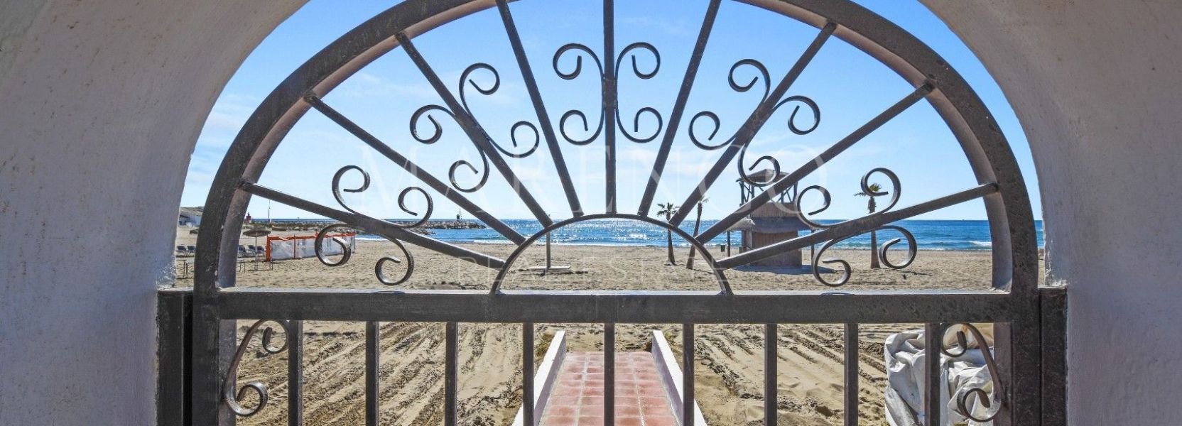 Ground Floor Duplex  in Cabopino, Marbella Ost, Marbella