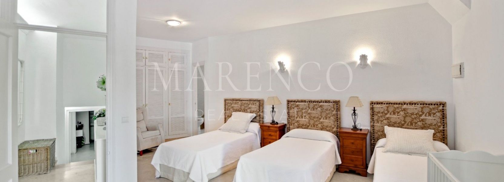 Ground Floor Duplex  in Cabopino, Marbella Ost, Marbella