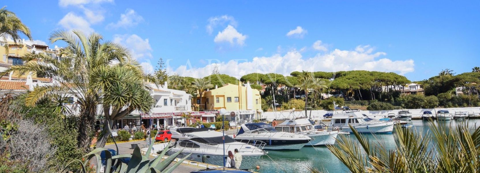 Ground Floor Duplex  in Cabopino, Marbella Ost, Marbella