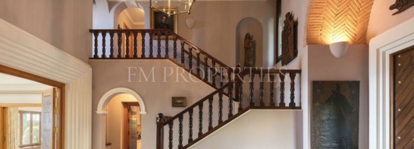 Villa  in Sierra Blanca, Marbella Golden Mile, Marbella
