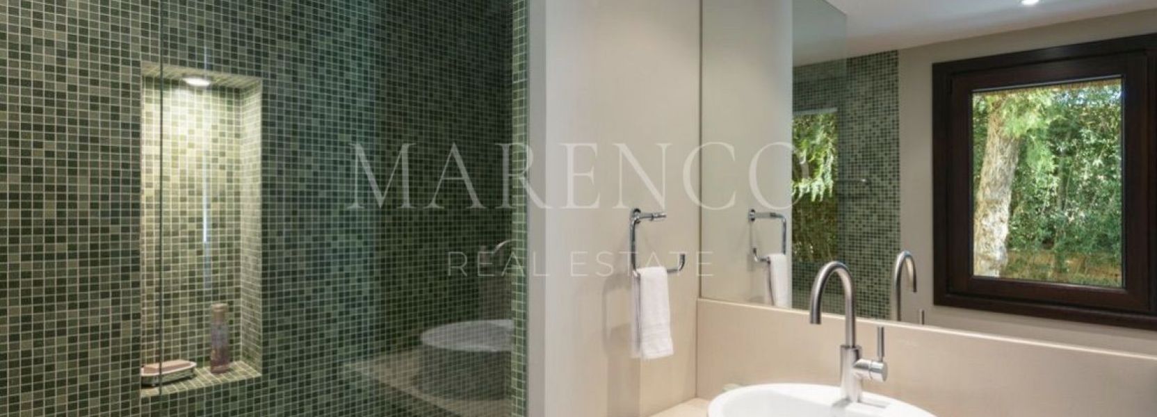 Villa  in Sierra Blanca, Marbella Golden Mile, Marbella