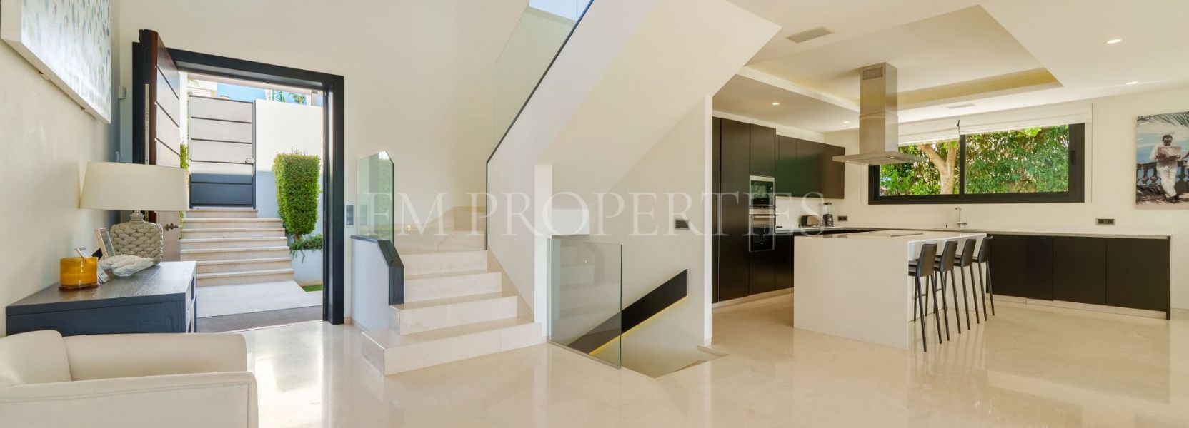 Villa  en Nueva Andalucia, Marbella