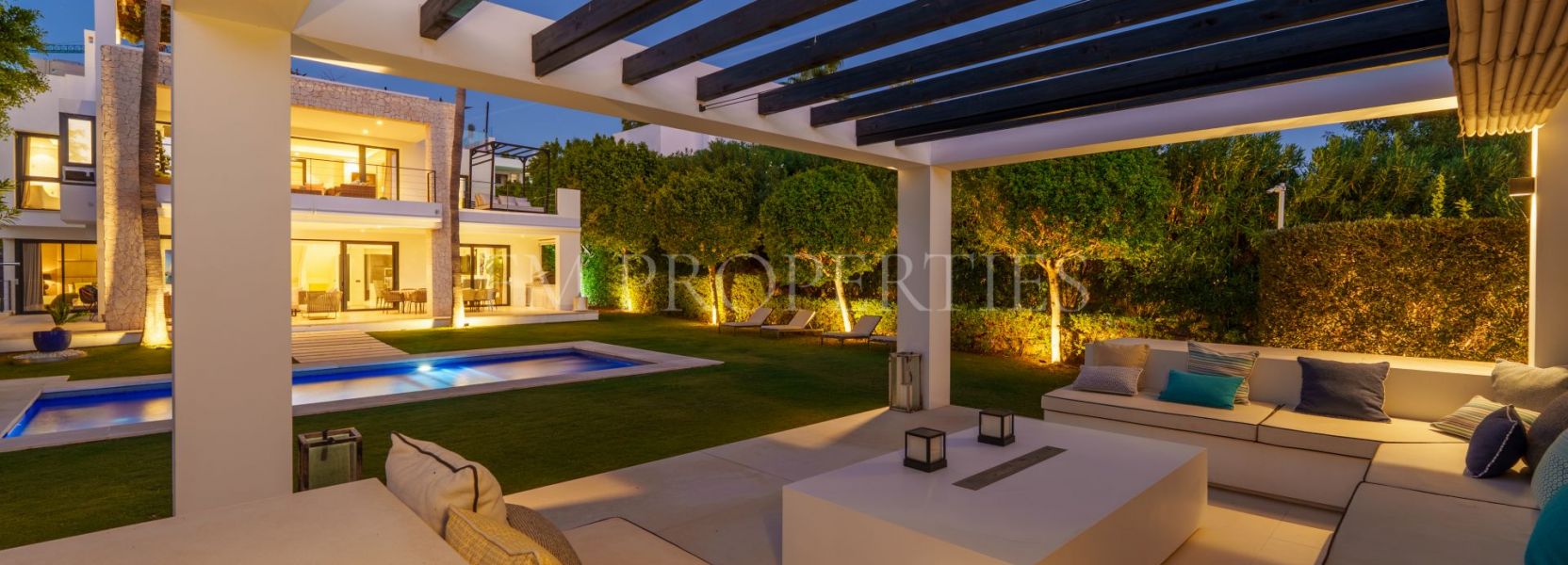Villa  en Nueva Andalucia, Marbella