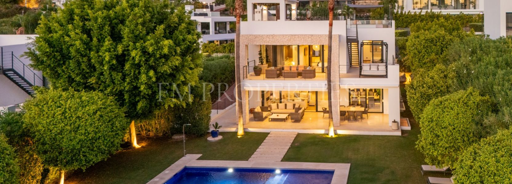 Villa  en Nueva Andalucia, Marbella