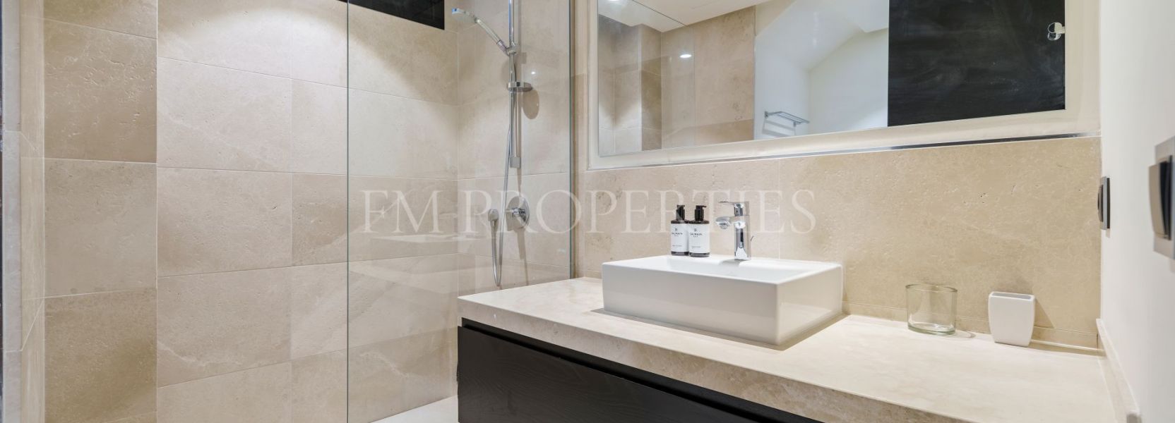 Villa  en Nueva Andalucia, Marbella