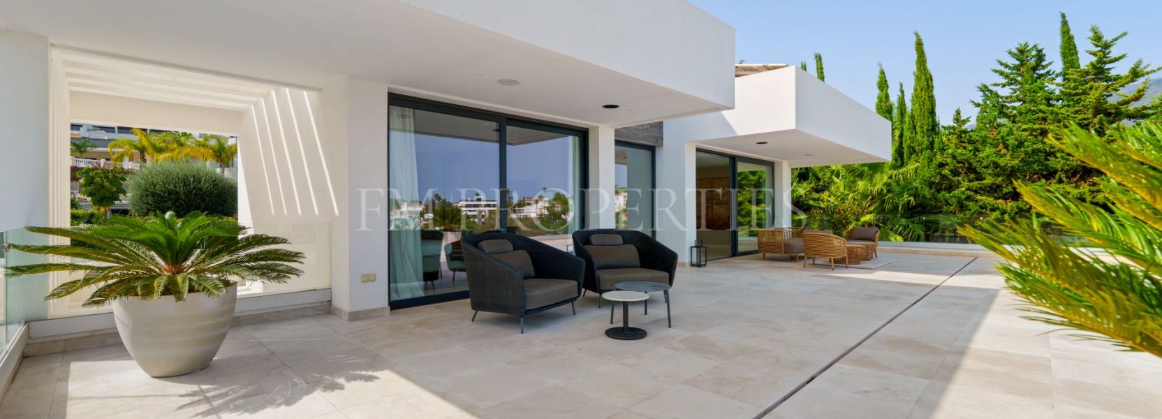 Villa  in Nueva Andalucia, Marbella