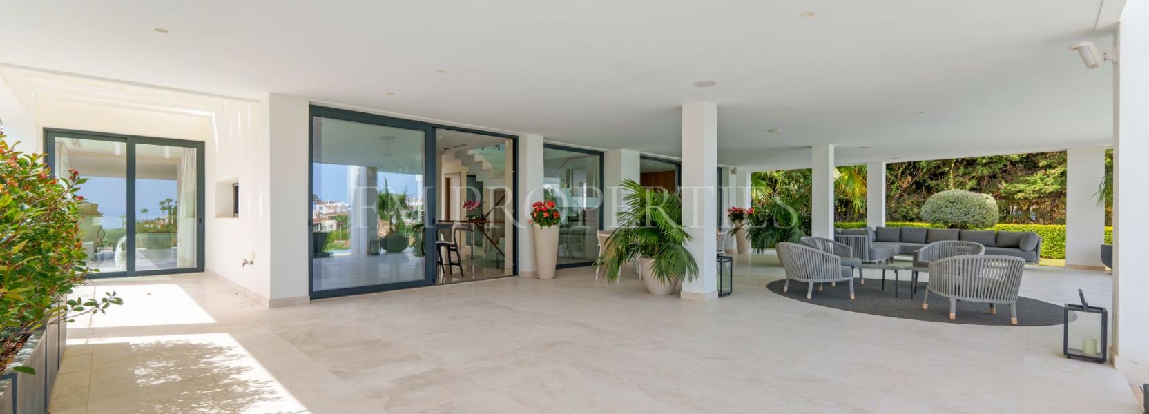 Villa  in Nueva Andalucia, Marbella