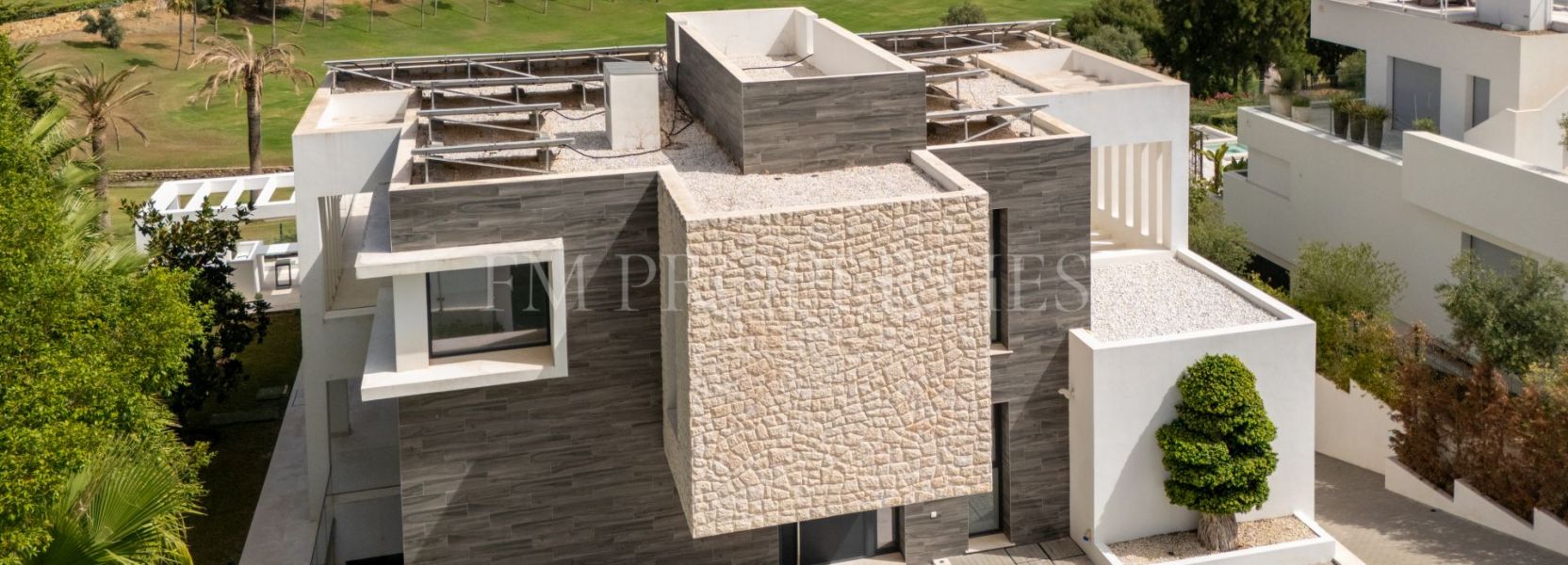 Villa  in Nueva Andalucia, Marbella