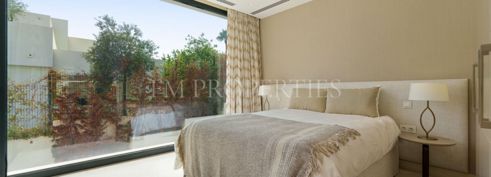 Villa  in Nueva Andalucia, Marbella