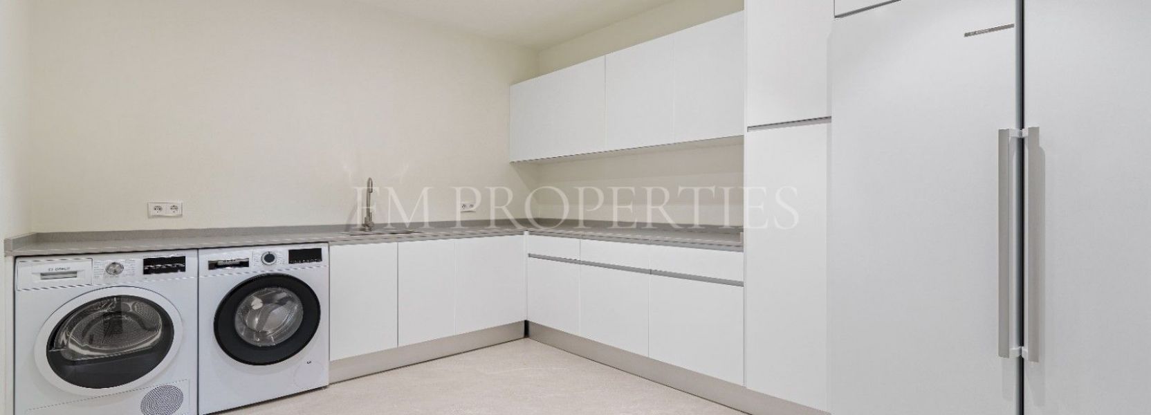 Villa  en Las Chapas, Marbella Este, Marbella