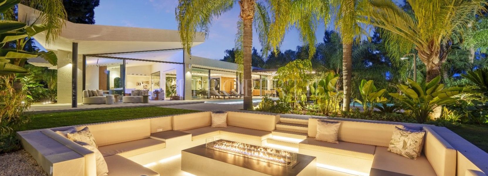 Villa  en Las Chapas, Marbella Este, Marbella